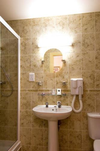 The Roebuck Inn - Relaxinnz Harrietsham Kamer foto
