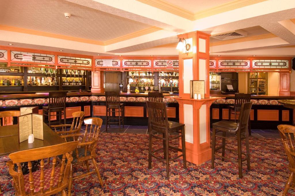 The Roebuck Inn - Relaxinnz Harrietsham Buitenkant foto